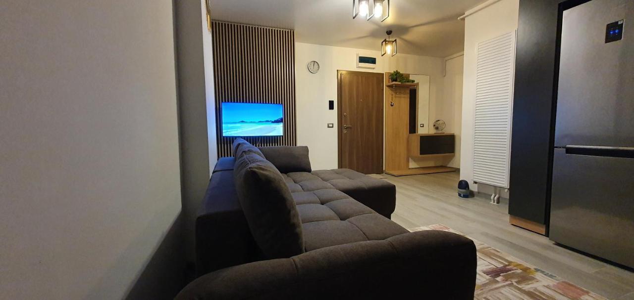 Helin Apartament By Alezzi N10 Năvodari Eksteriør billede